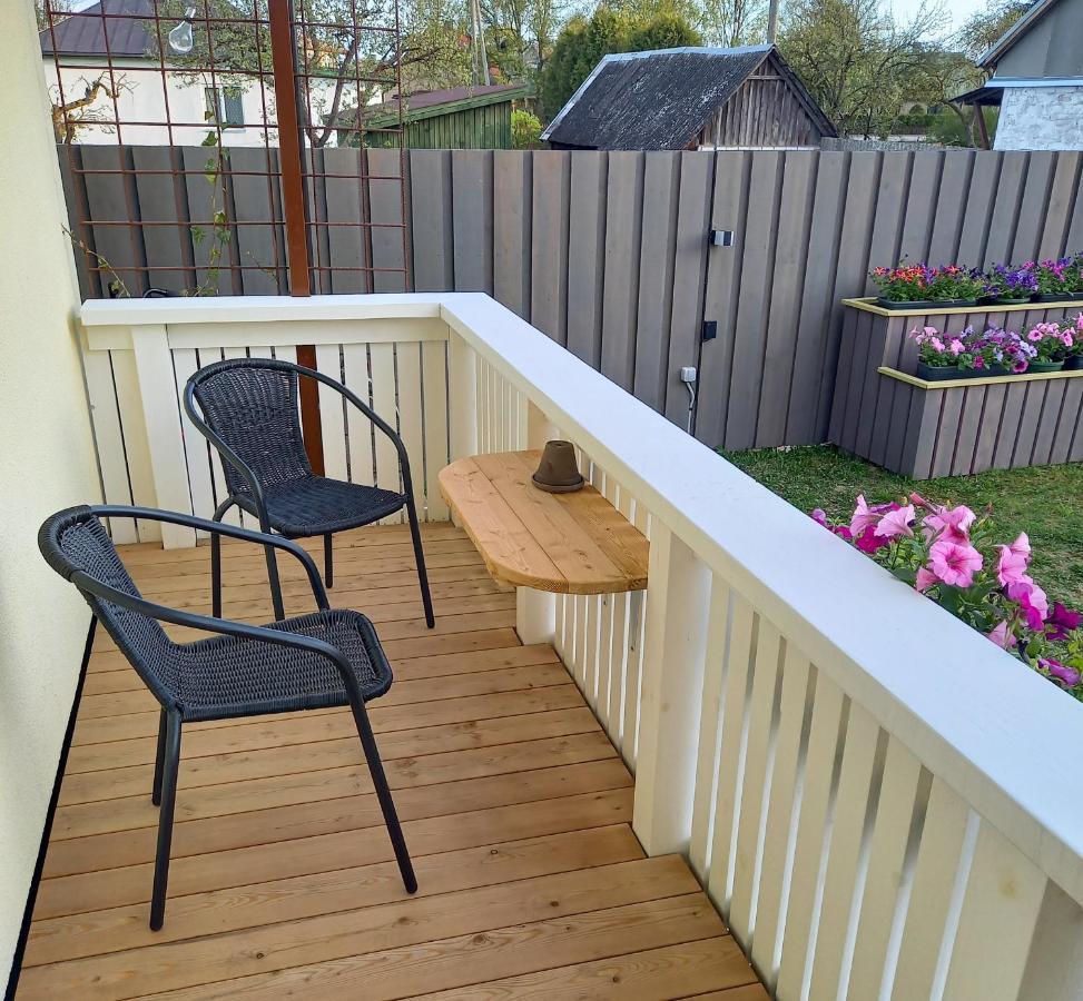 Apartment Pihtla Tee Kuelaliskorter 2